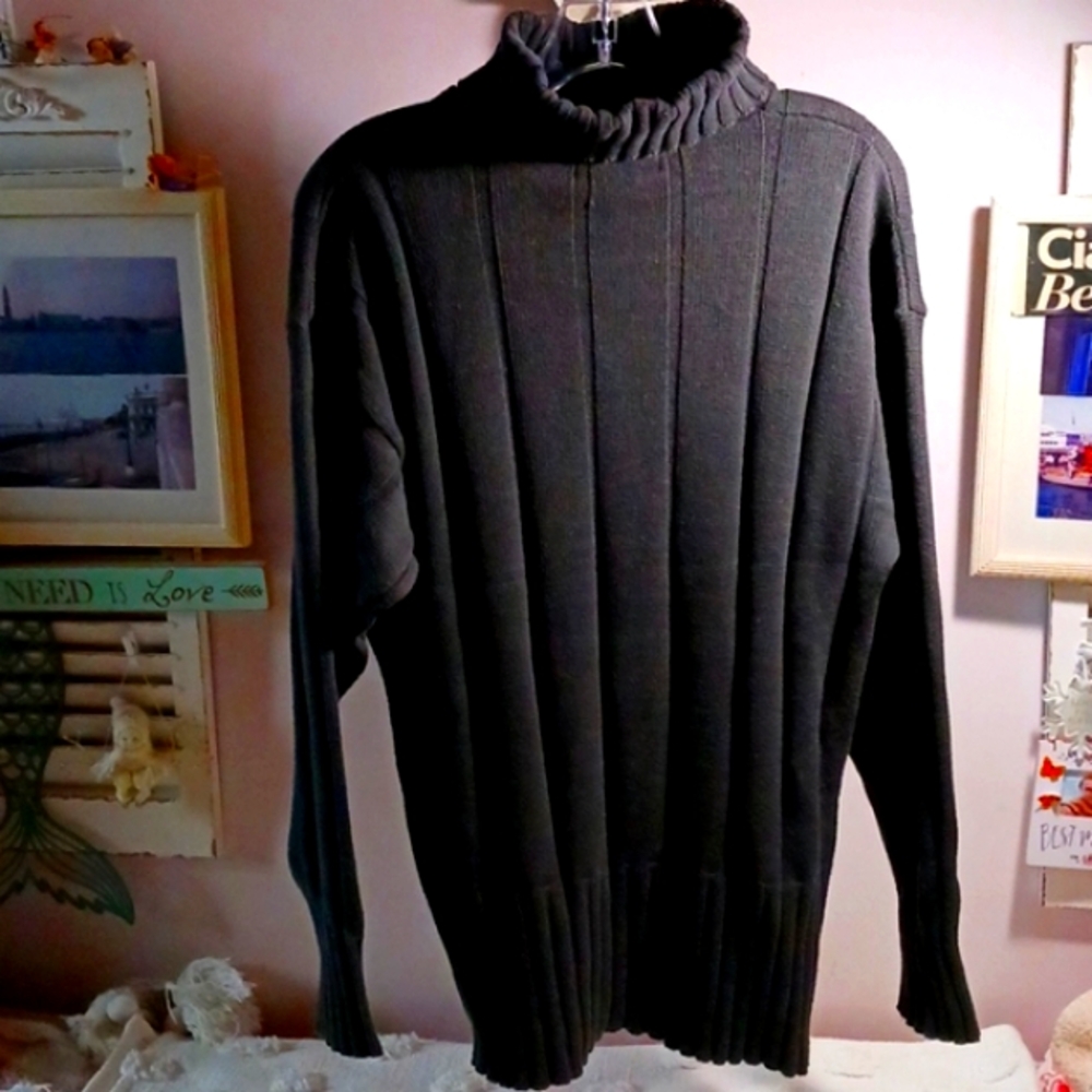 Gorgeous ⚜️ Vtg.  Outlander Turtle Neck Ribbed Sweater 100% Cotton  L